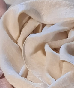 Alternative view of Ivory Veil